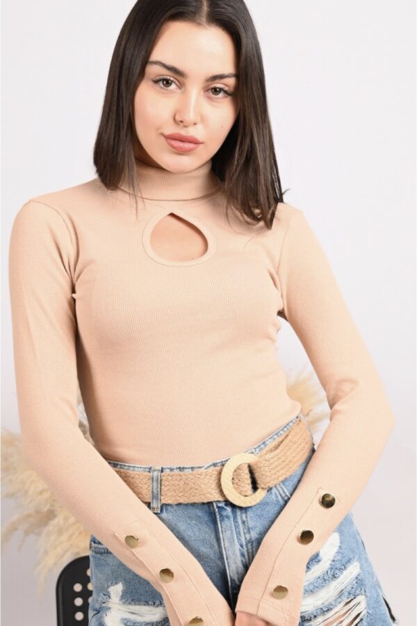 Bluza-Dama-NeckCut-bej.jpg