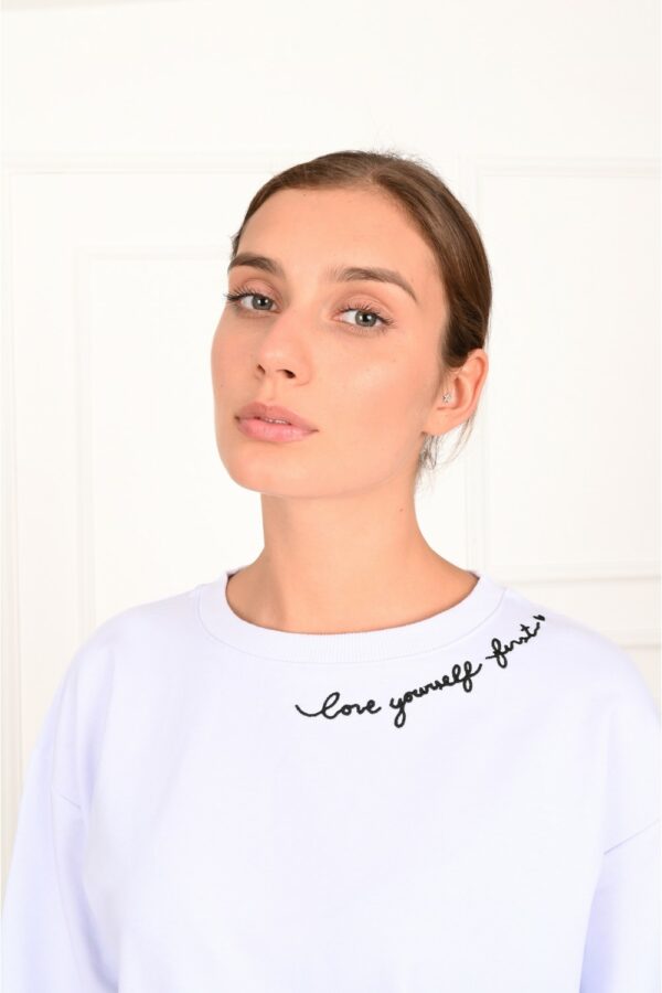 Bluza-dama-sport-Love-Yourself-Alb.jpg