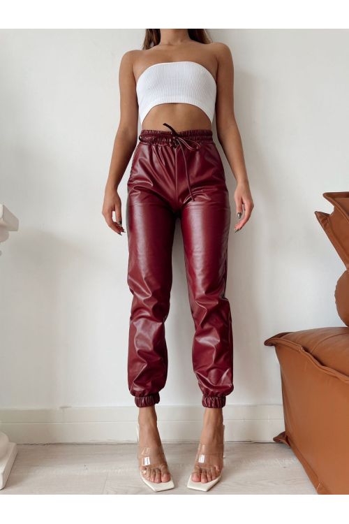 Pantaloni-dama-piele-ecologica-Miriam-bordo.jpg