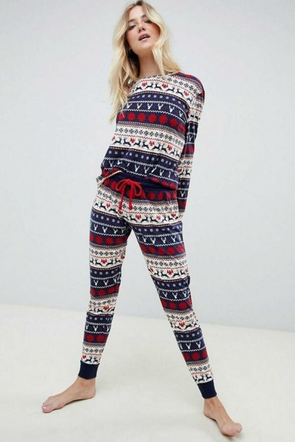 Pijama-dama-motive-Craciun-Magie-1.jpg