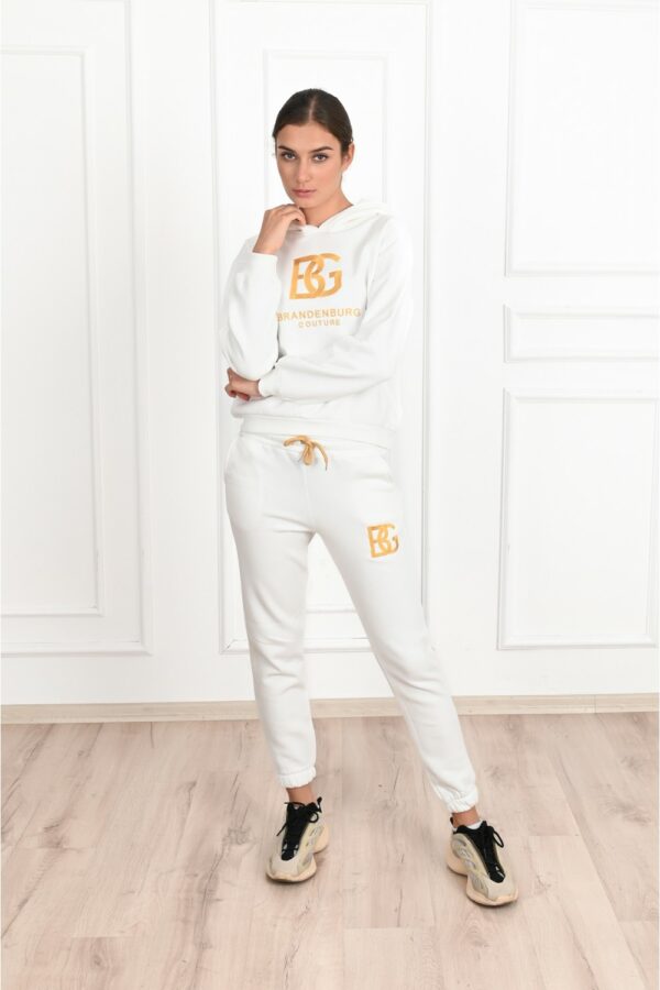 Trening-Sport-Dama-BG-Alb.jpg