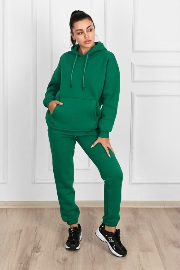 Trening-vatuit-dama-Ariana-verde.jpg