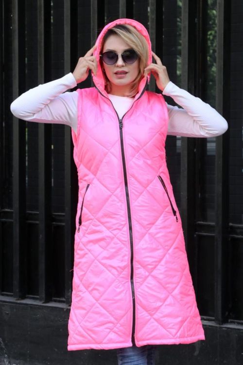 Vesta-Dama-Fas-Jemma-Roz-Neon.jpg