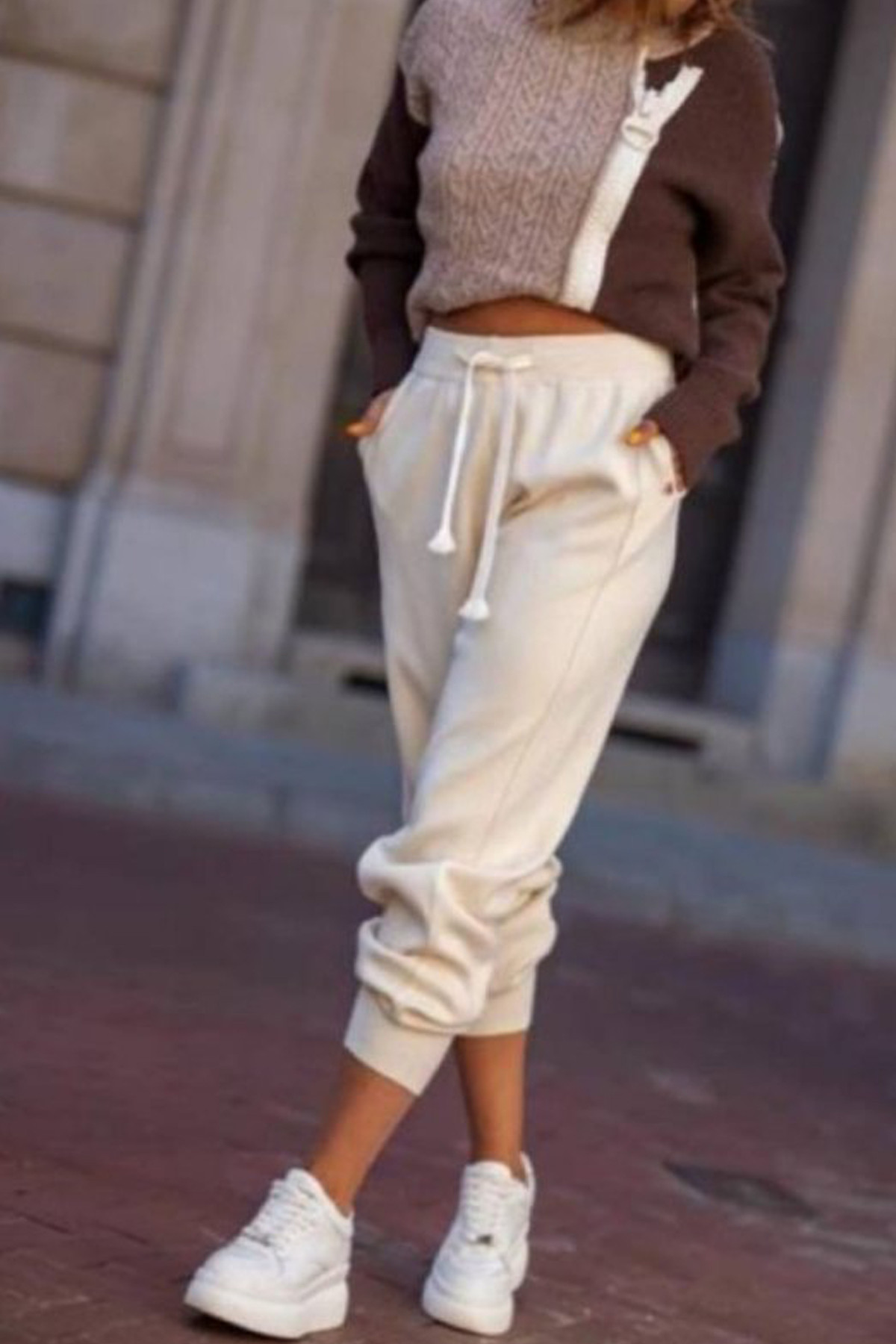 Pantaloni dama de trening Anisia alb
