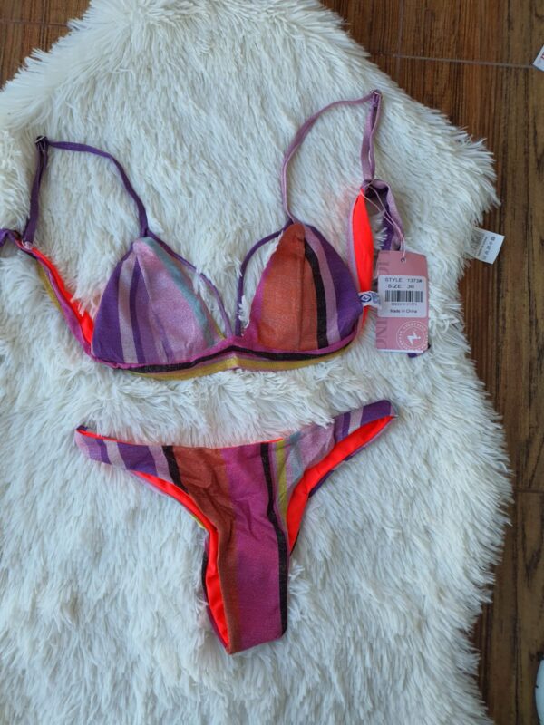 Costum baie Lineuo roz