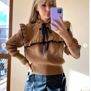 Pulover dama cu fundita Claire capuccino