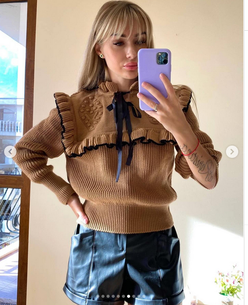 Pulover dama cu fundita Claire capuccino Pulover dama cu fundita Claire capuccino