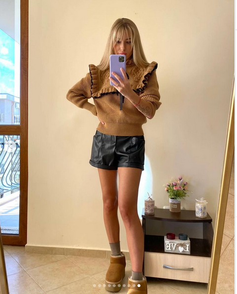 Pulover dama cu fundita Claire capuccino