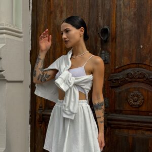 Compleu dama cu fusta California alb
