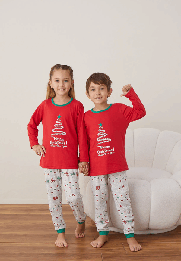Pijama copii motive Craciun Merry Christmas