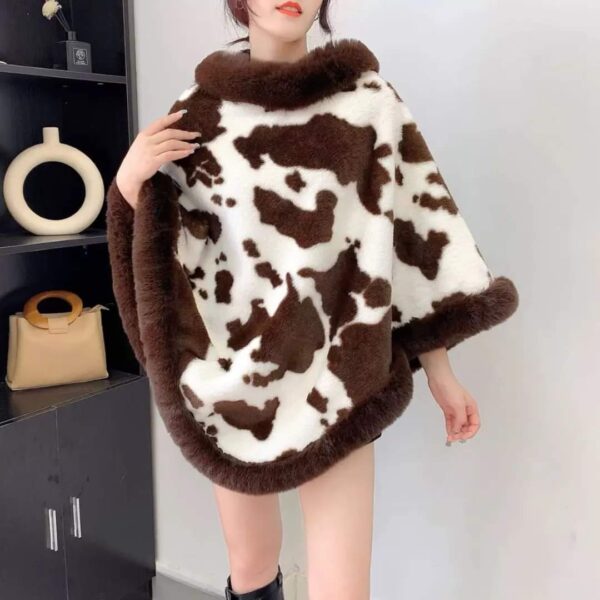 Capa dama blanita eco CowSpots
