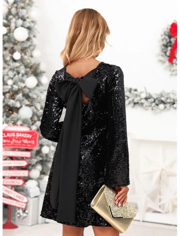 Rochie eleganta din paiete cu funda supradimensionata
