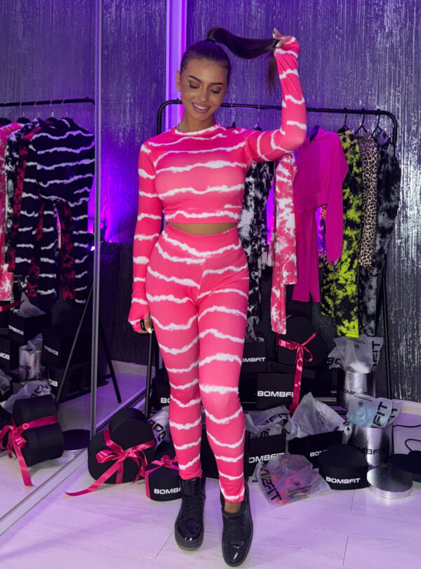 Compleu dama fitness Lines roz