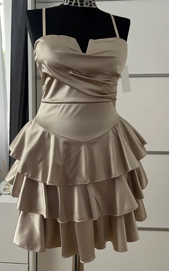 Rochie mini dama evazata Calista