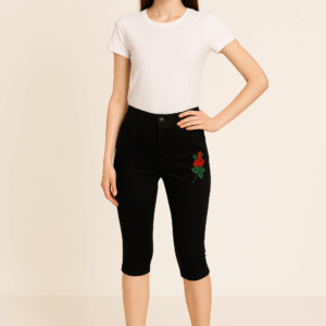 Pantaloni 3/4 cu floare brodata