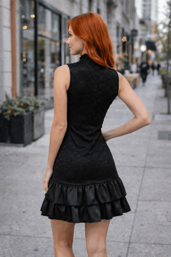 Rochie eleganta cu dantela si volane Deny