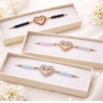 Bratara martisor cutie cu fereastra