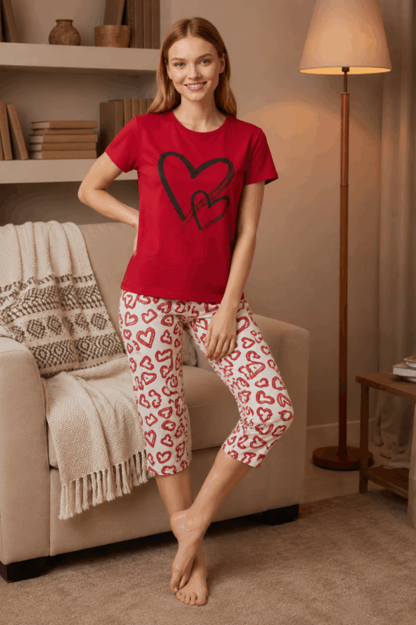 Pijama dama bumbac cu pantaloni 3/4 Hearts rosu