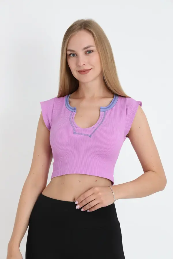 Tricou crop cu maneca scurta